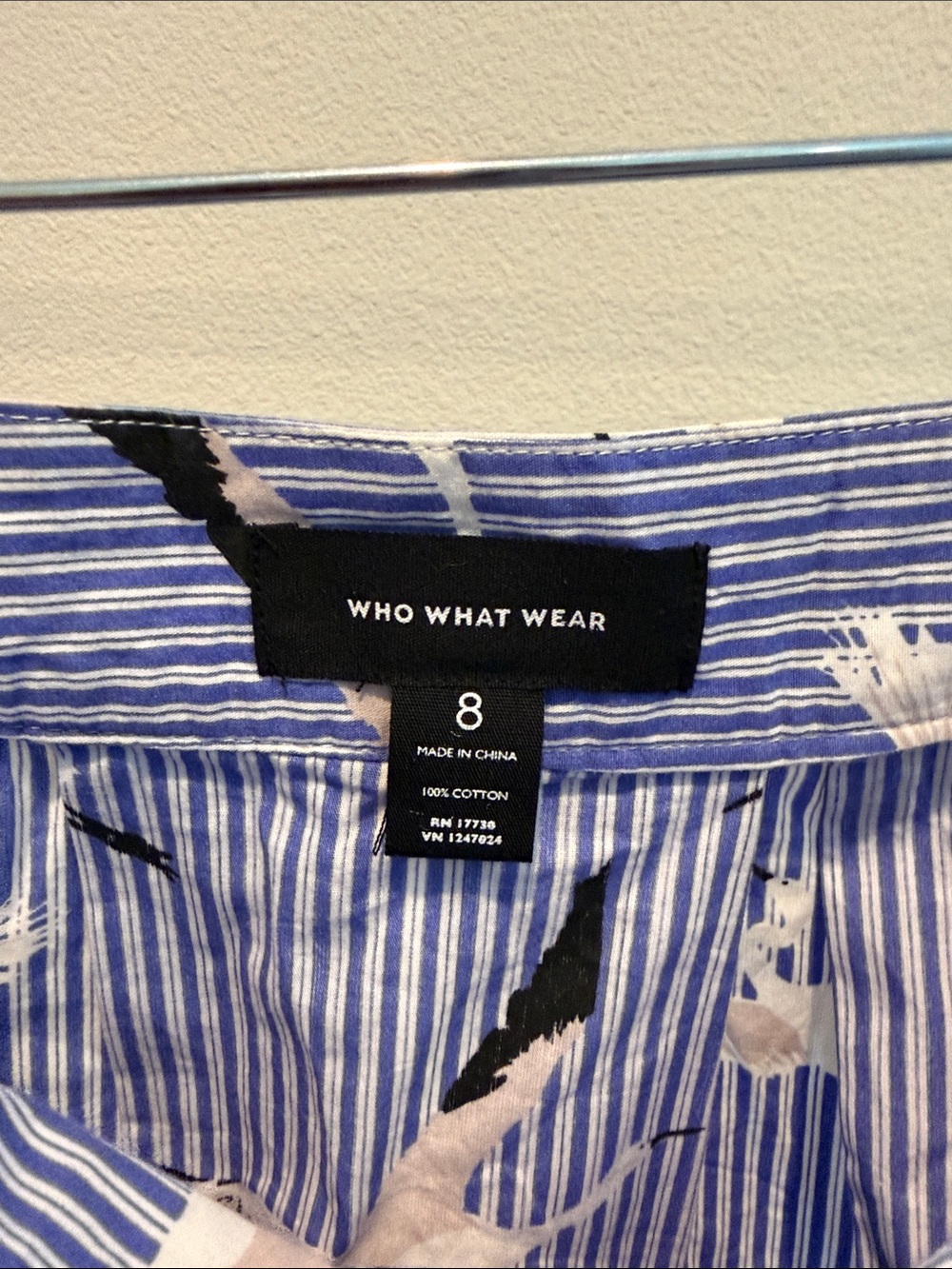 Who What Wear Blue Stripe Crane Bird Midi Skirt Size 8 Pleated A-Line - Picture 2 of 3